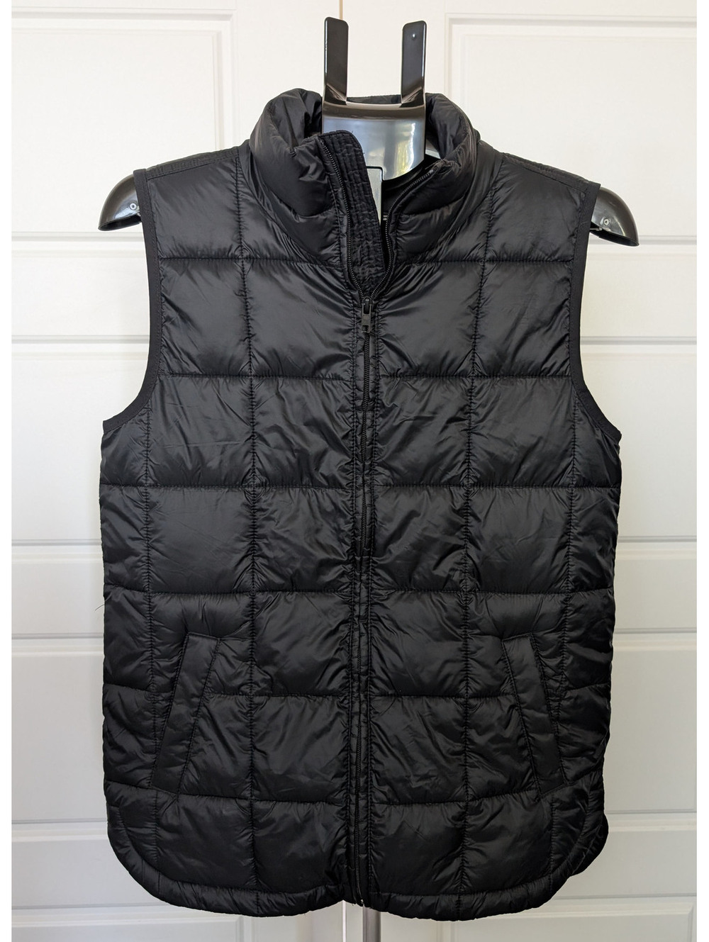 Gap Recycled Puffer Vest Women's XS Black Lightweight Zip Up Quilted